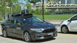От Uber в США требуют прекратить эксперименты с беспилотным такси