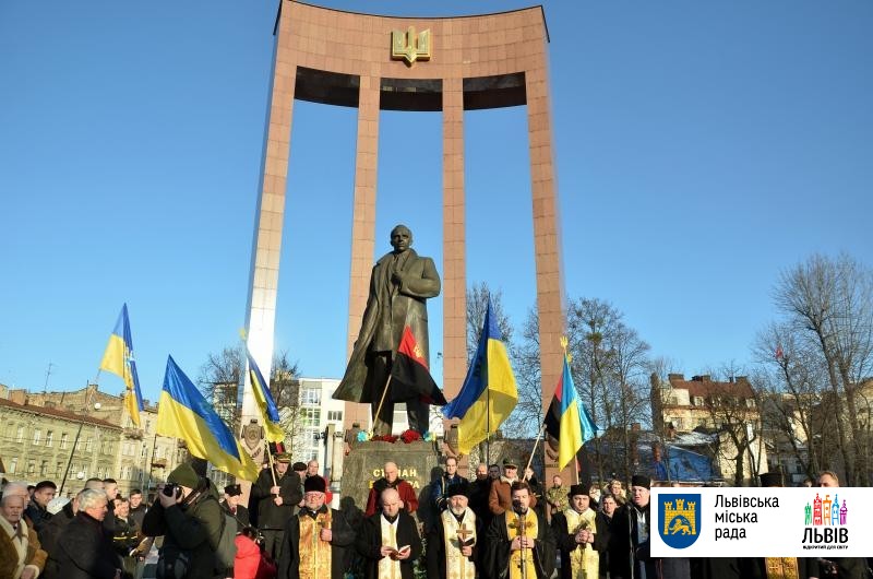 Украина отмечает день рождения Степана Бандеры