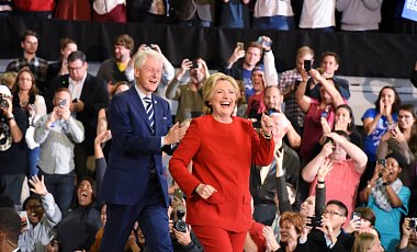 Билл и Хиллари Клинтон посетят инаугурацию Трампа
