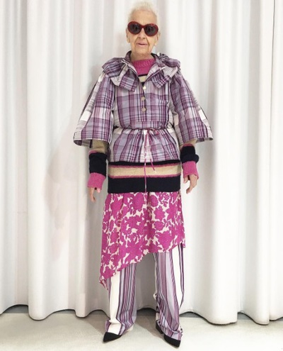95-летняя Эрнестина Штолльберг стала интернет-сенсацией