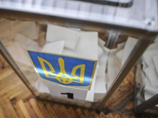Избирательный процесс в отдельных округах угрожает международному имиджу Украины, — политолог(видео)