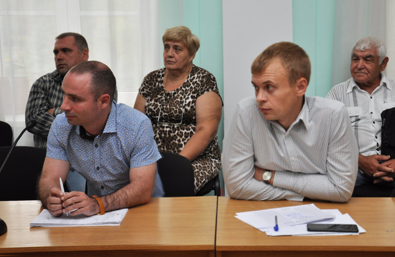 Вісті з Полтави - Квота «Самопомочі» в безпеці: депутати міськради не підтримали петиції за звільнення Івана Сватенка та Євгенія Якуби