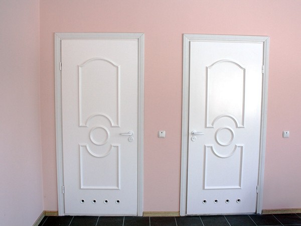 Двери в ванную комнату влагостойкие межкомнатные дверные блоки для помещений с большой влажностью