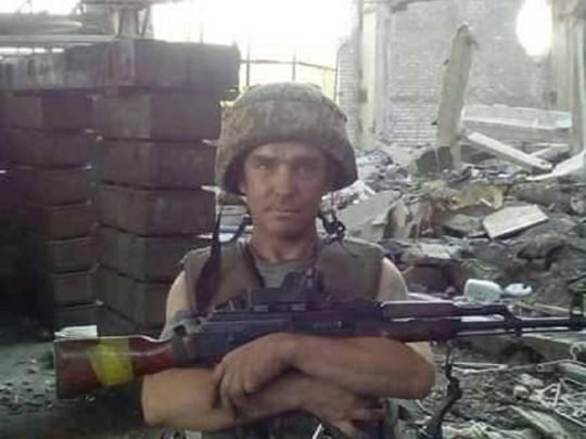 На Донбассе под обстрелом погиб боец ВСУ: опубликовано фото героя