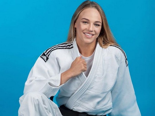 18-летняя украинка Билодид стала самой молодой в истории двукратной чемпионкой мира(фото, видео)