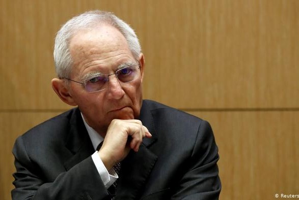 Президент Бундестага: "Нордовый поток-2" разрушает доверие восточных соседей