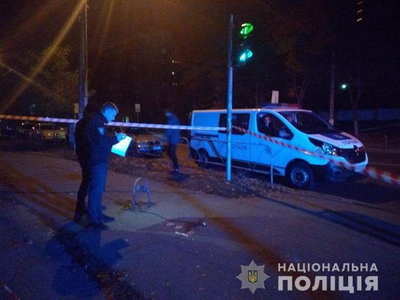 В Киеве на Дегтяревской улице застрелили человека